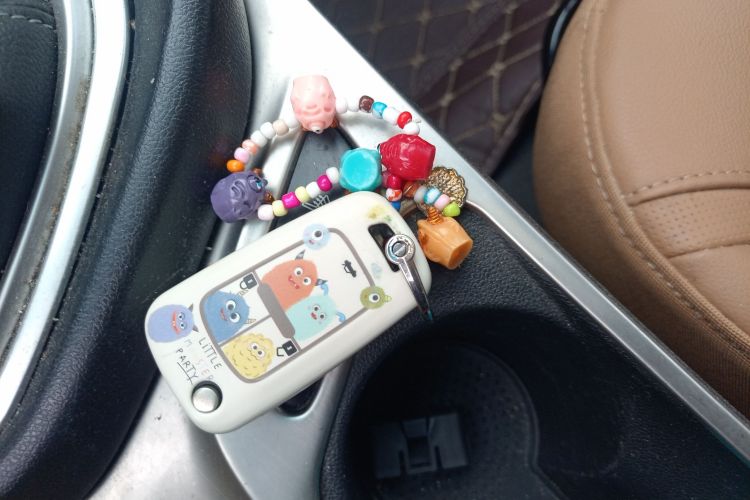 别克 阅朗 2019款 18T 自动互联旗舰型 国V中控内饰11