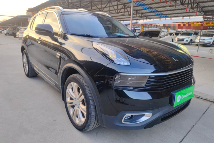 领克01 2017款 2.0T 两驱型Pro版车身外观3