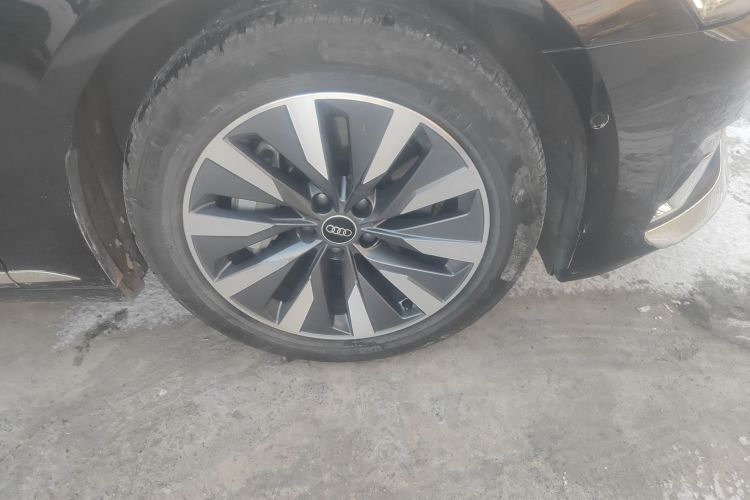 奥迪A6L 2024款 45 TFSI 臻选致雅型车身外观10