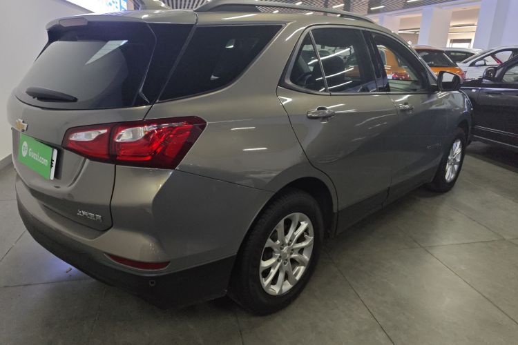 雪佛兰 探界者 2018款 535T 自动驰界版车身外观6005