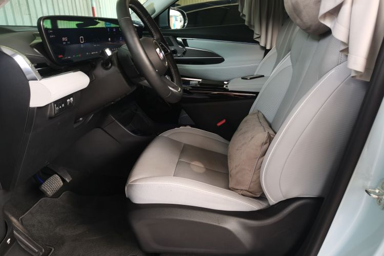 别克E5 2023款 臻享标准续航版局部细节19