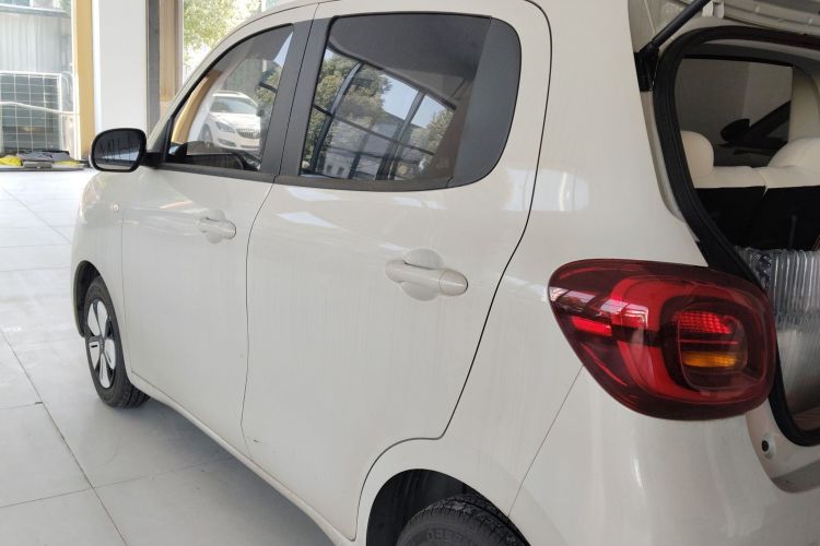 五菱汽车 宏光MINIEV 2025款 四门版 进阶款车身外观6003