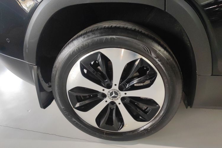 奔驰GLB 2022款 GLB 220 4MATIC车身外观6006