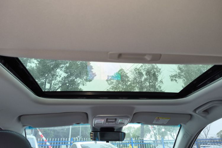 吉利几何G6 2022款 480 新享型中控内饰22