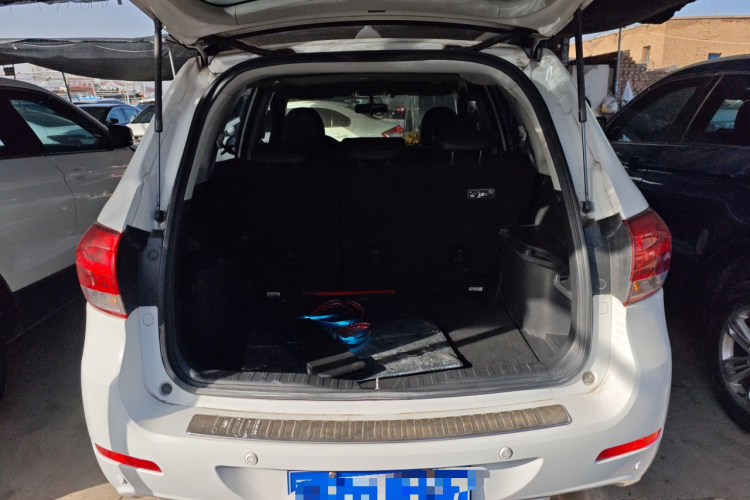 哈弗H6 2016款 升级版 1.5T 自动两驱精英型机舱底盘23