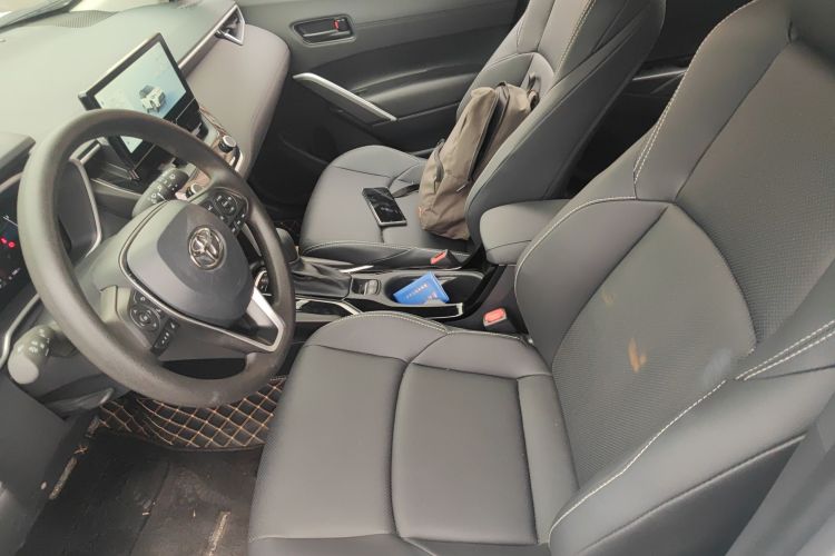 丰田 锋兰达 2024款 2.0L CVT精英plus版中控内饰19