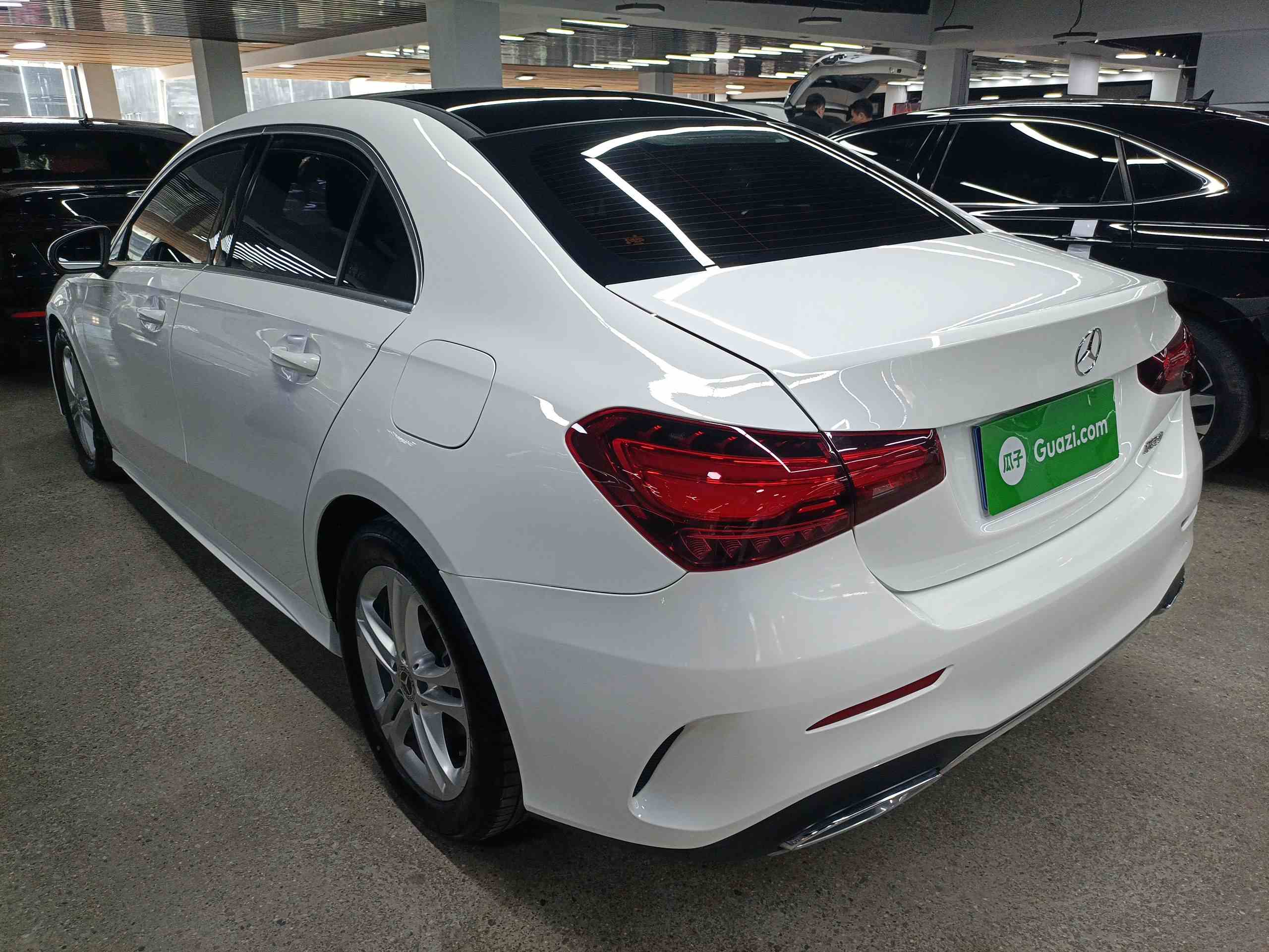 奔驰A级 2023款 A 180 L(4)