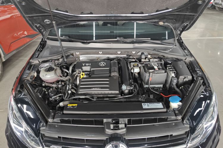 大众 高尔夫 2019款 280TSI DSG R-Line型 国VI局部细节24