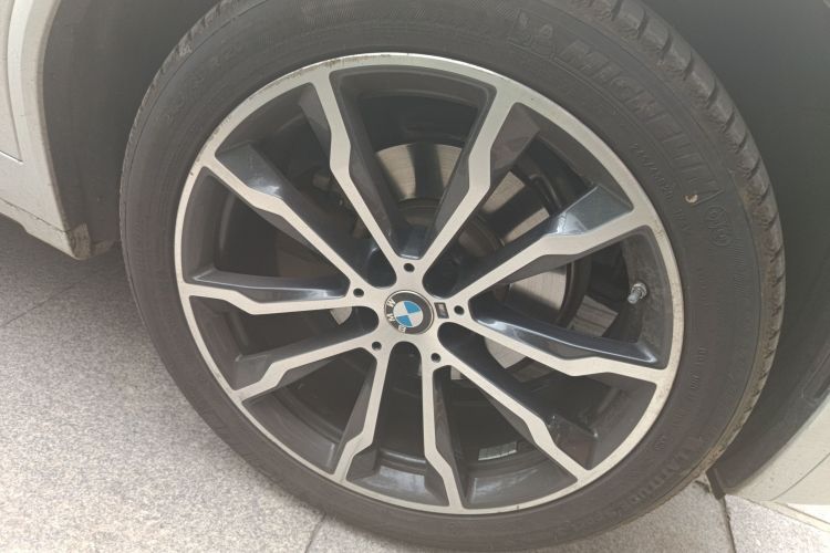 宝马X3 2023款 xDrive30i 领先型 M曜夜套装车身外观6007