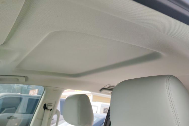 别克GL8 2021款 陆上公务舱 652T 舒适型中控内饰22