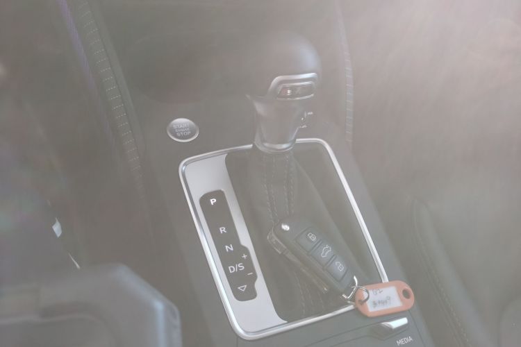 奥迪Q2L 2024款 35TFSI 时尚致雅型局部细节18