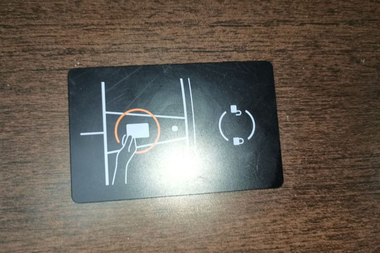 特斯拉 Model 3 2023款 后轮驱动版中控内饰11