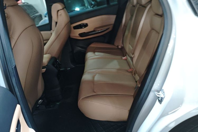 蔚来EC6 2022款 75kWh 运动版中控内饰21