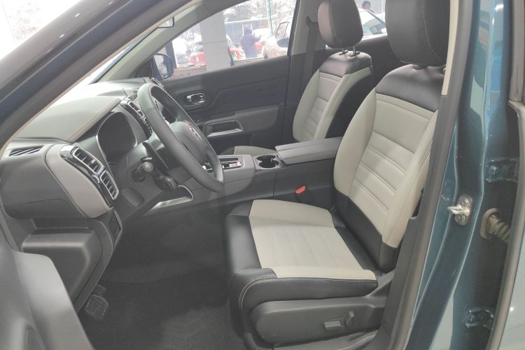 雪铁龙 天逸 C5 AIRCROSS 2021款 360THP 乐享型中控内饰19
