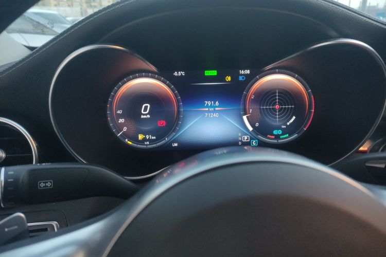 奔驰C级 2021款 C 260 L 运动星耀臻藏版中控内饰14