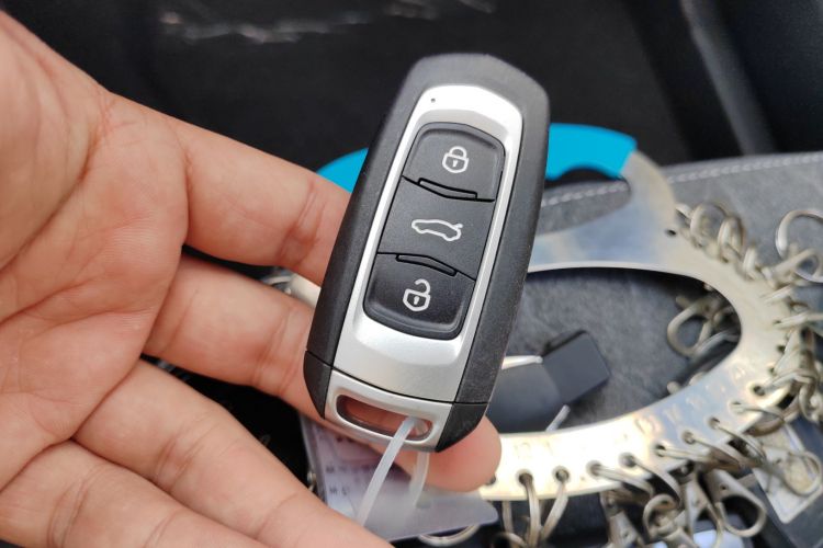 吉利银河 2024款 熊猫mini 200km 耐力熊中控内饰11