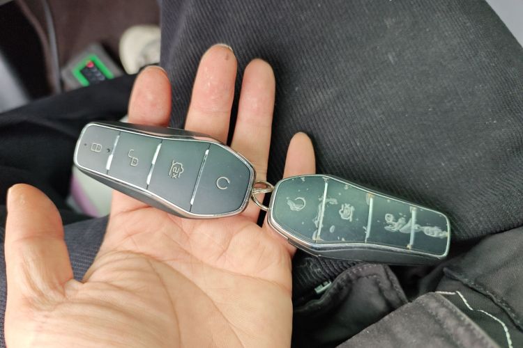 比亚迪 海豚 2021款 405km 时尚版中控内饰11