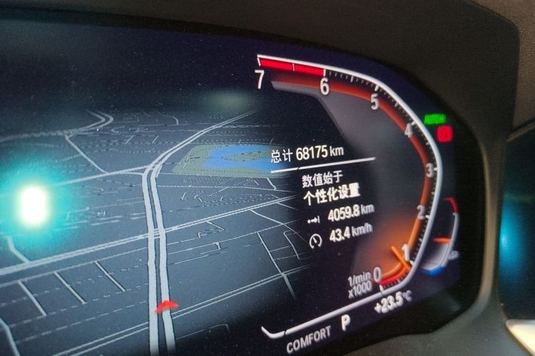 宝马3系 2021款 改款 320Li M运动套装中控内饰15