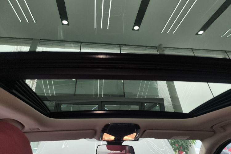 宝马3系 2023款 325Li M运动套装局部细节22