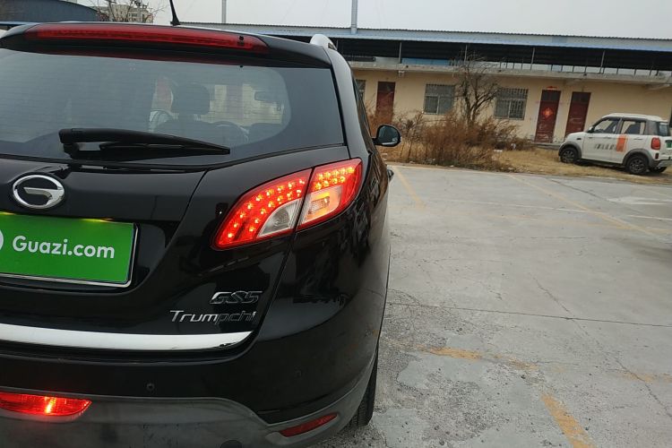 广汽传祺 传祺GS5 2014款 2.0L 自动两驱超享版车身外观6006