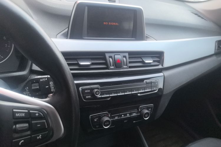 宝马X1 2016款 sDrive18Li 时尚型局部细节16