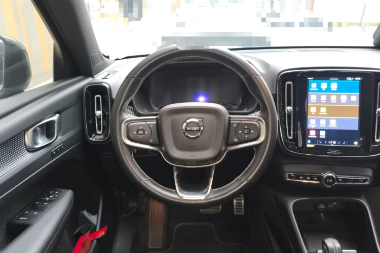 沃尔沃XC40新能源 2021款 P8 纯电 四驱智雅运动版中控内饰13