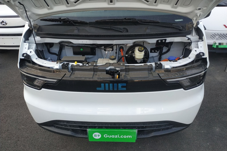 江铃 E福顺 2025款 明窗版 41.86kwh 短轴低顶机舱底盘24