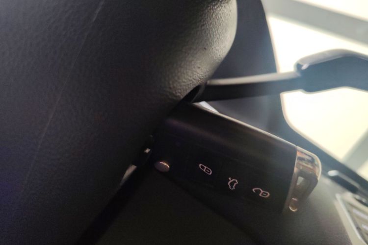 大众 高尔夫 2017款 230TSI 自动舒适百万辆纪念版中控内饰11