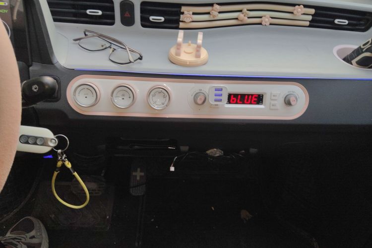 五菱汽车 宏光MINIEV 2022款 马卡龙臻享款 磷酸铁锂中控内饰16