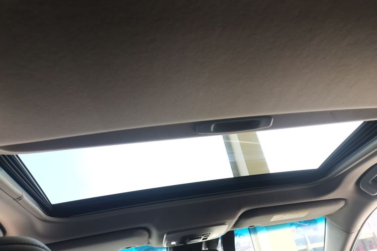 丰田 凯美瑞 2021款 2.0S 锋尚版局部细节22