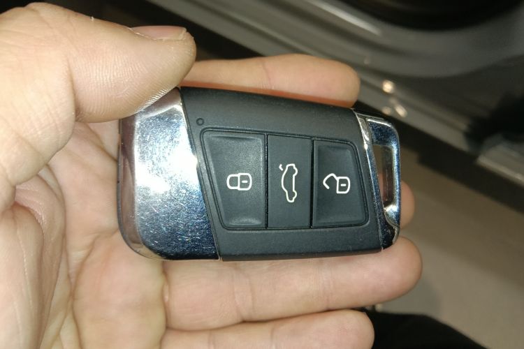 一汽-大众CC 2024款 380TSI 夺目 众享款中控内饰11