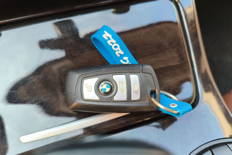 宝马5系 2014款 525Li 领先型中控内饰11