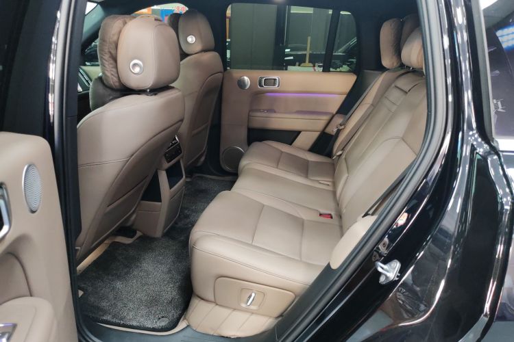 理想汽车 理想L6 2025款 Pro 智能焕新版中控内饰21