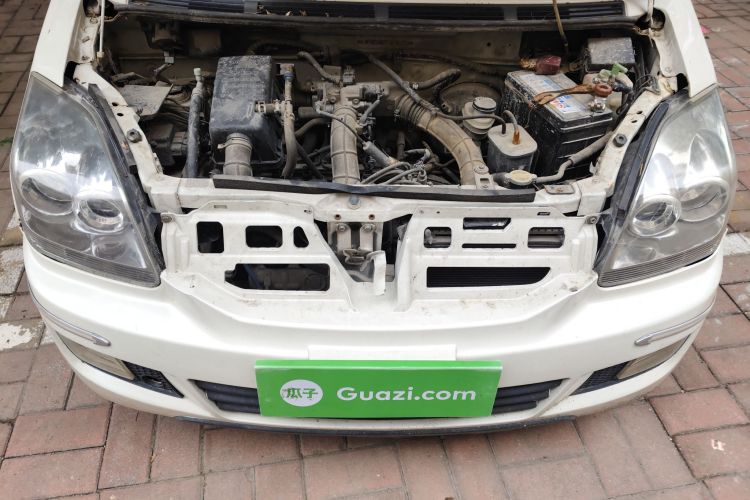 铃木 北斗星X5 2015款 1.0L 精英型局部细节24