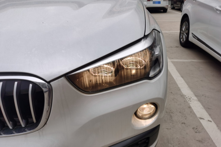 宝马X1 2016款 sDrive18Li 时尚型车身外观36