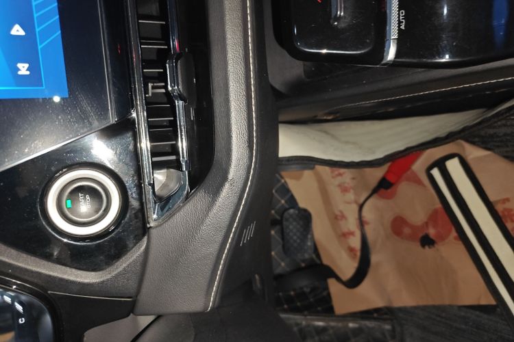 五菱汽车 五菱凯捷 2020款 1.5T CVT旗舰型中控内饰11