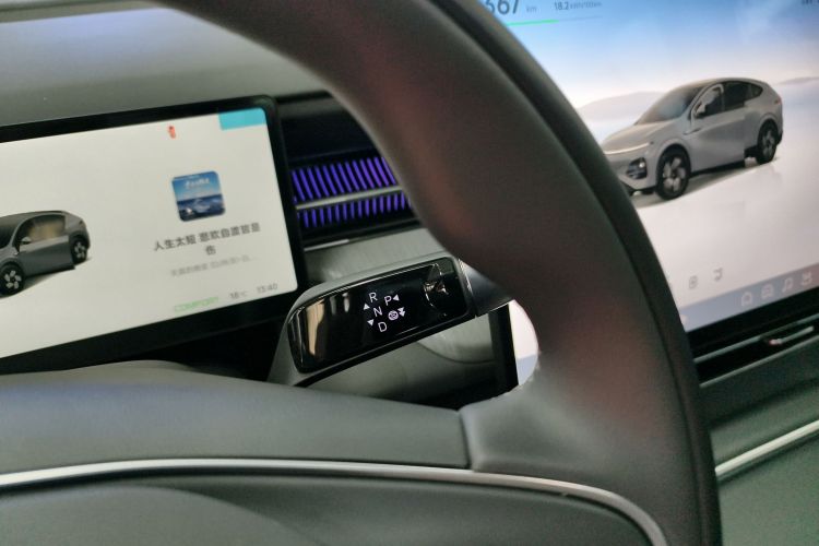 小鹏G6 2025款 625 长续航 Max 旗舰版中控内饰18