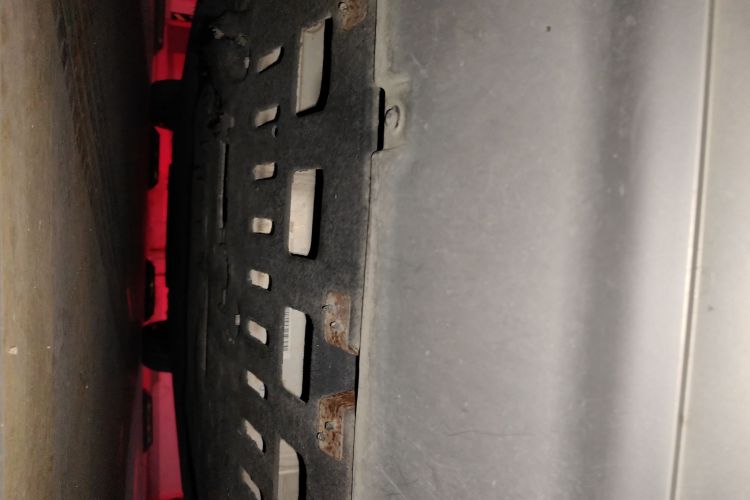 红旗E-HS9 2021款 510km 旗领版 四座局部细节9008