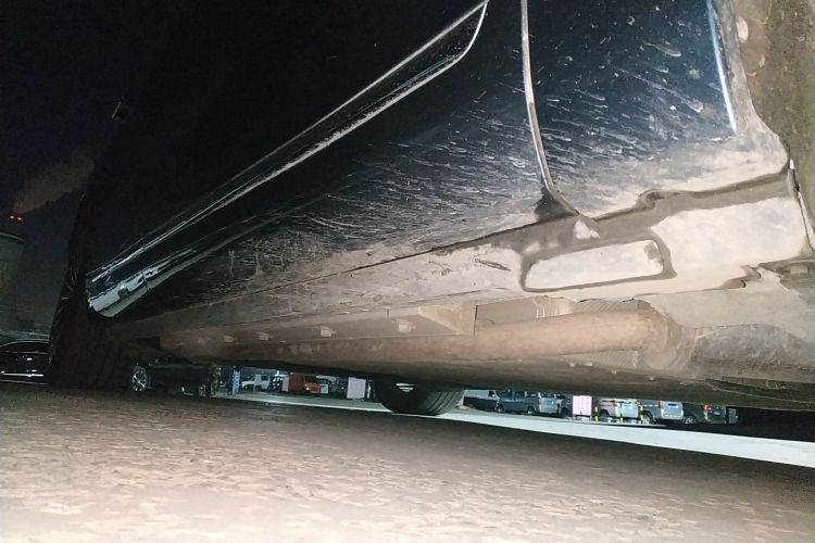 鸿蒙智行 问界M9 2024款 增程 Ultra版 52kWh 5座版局部细节9001