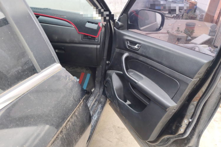 观致5 2018款 改款 1.6T 自动领先型局部细节9005