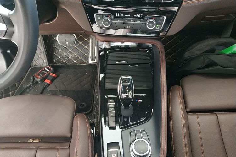 宝马X2 2021款 改款 sDrive25i 锋芒版局部细节18