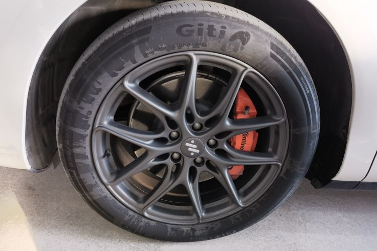 智己汽车 智己LS6 2025款 长续航灵蜥智享版车身外观6007