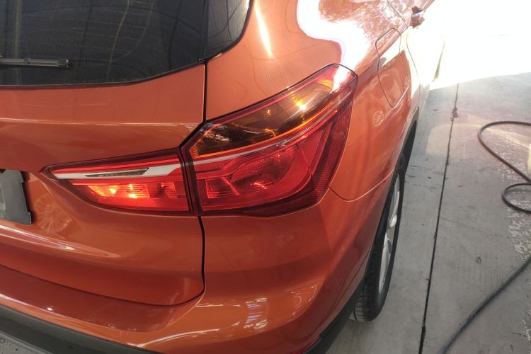 宝马X1 2018款 sDrive18Li 时尚型车身外观9