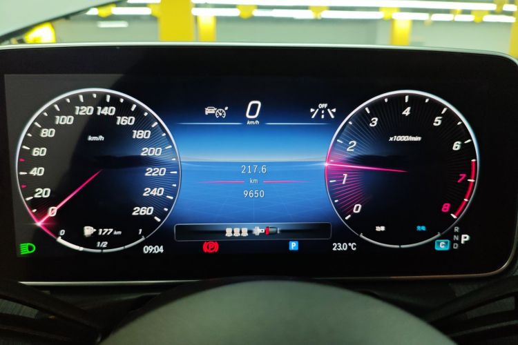 奔驰C级 2023款 C 260 L 运动版局部细节14