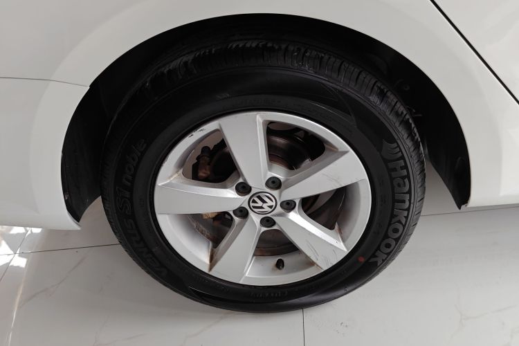 大众 朗逸 2015款 1.6L 自动风尚版车身外观6008