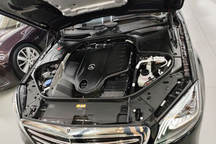奔驰S级 2020款 S 350 L 尊享型 臻藏版机舱底盘24