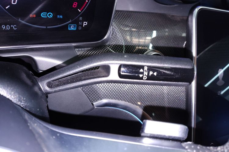 奔驰C级 2022款 C 260 L 运动版中控内饰18