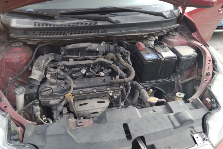 丰田 YARiS L 致炫 2015款 1.5G 自动炫动天窗特别版局部细节24