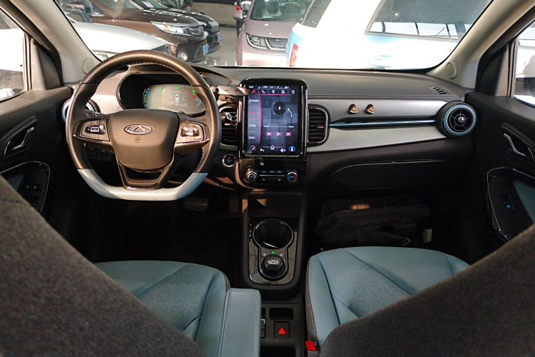 奇瑞 小蚂蚁 2022款 甜粉款 半糖版 磷酸铁锂 29.2kWh 30kW 301km中控内饰12