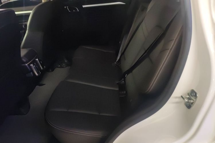 哈弗大狗 2021款 1.5T DCT两驱边牧版中控内饰7004